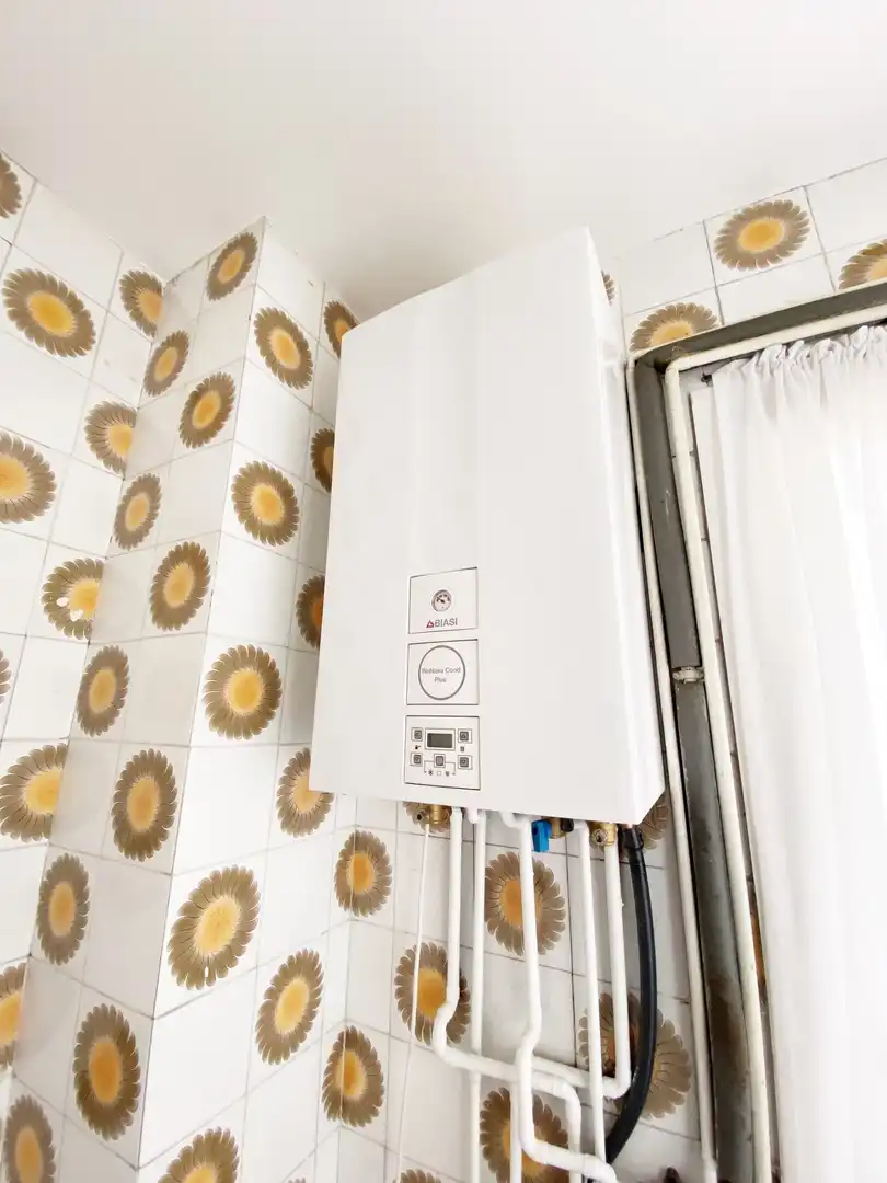 Baño de Piso en venta en Madrid con Calefacción, Amueblado y Horno