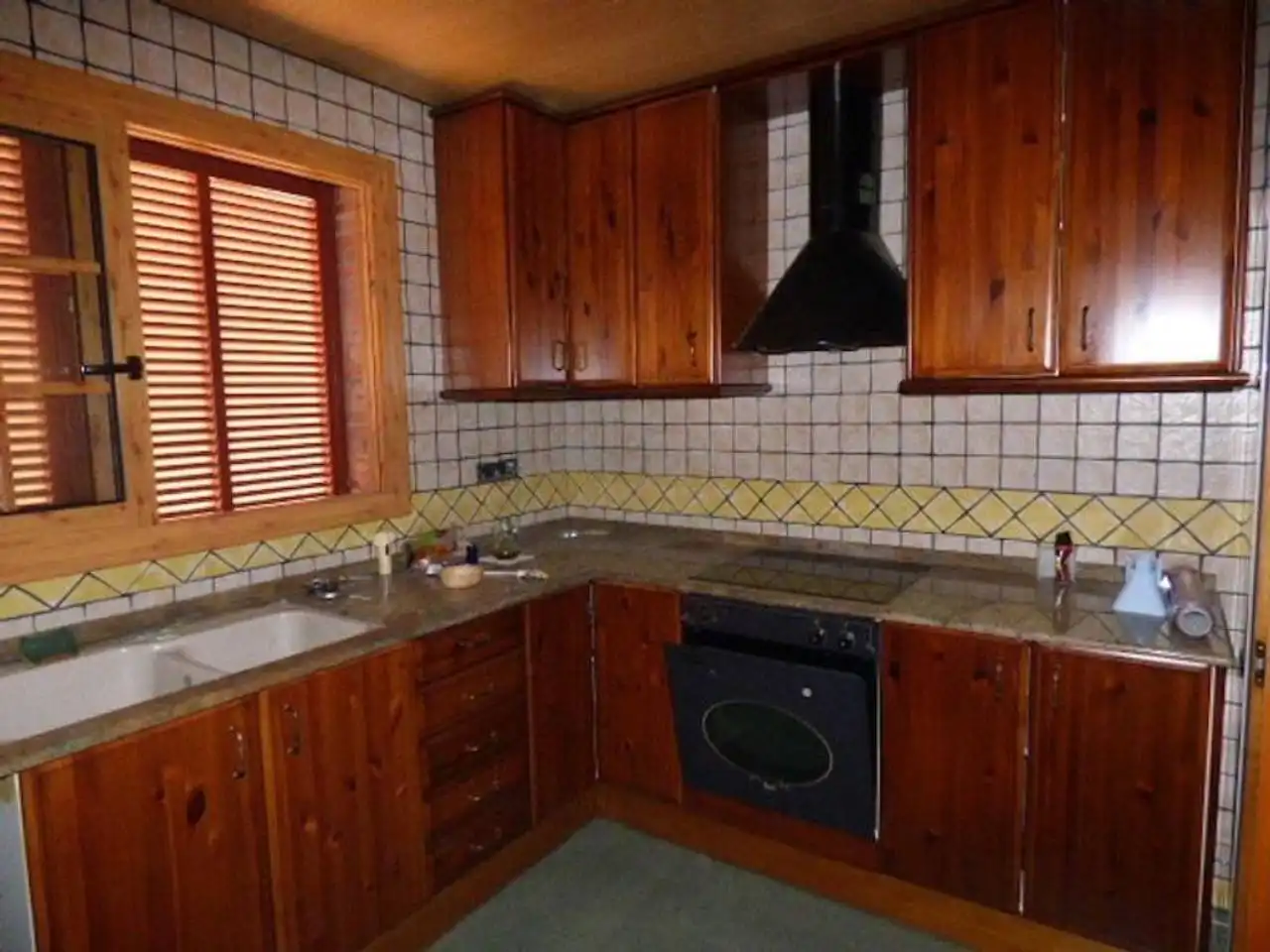 Cuina de Casa adosada en venda en Caldes de Montbui amb Terrassa i Piscina