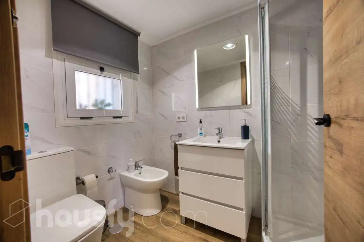 Bany de Casa o xalet en venda en Castalla amb Terrassa i Moblat