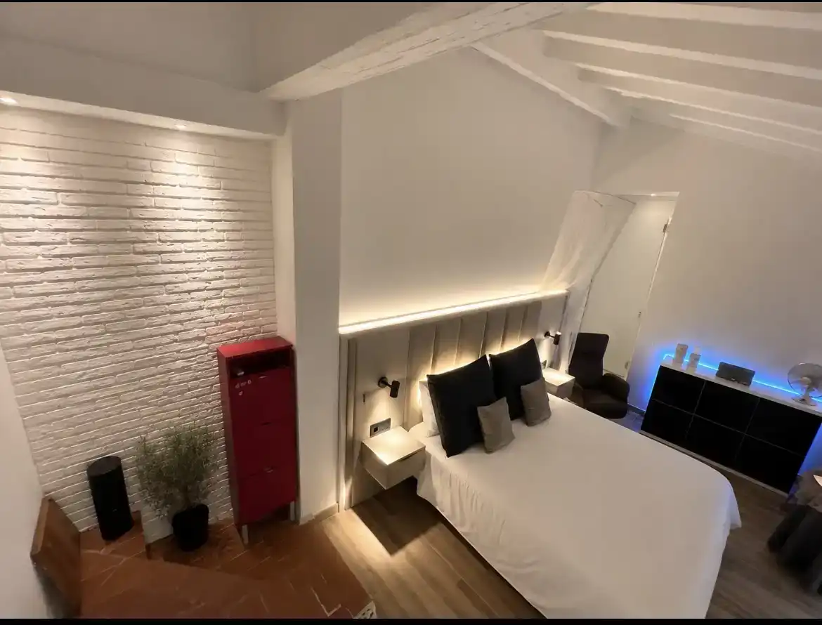 Habitación de Casa adosada en venta en Alzira con Aire acondicionado, Amueblado y Balcón