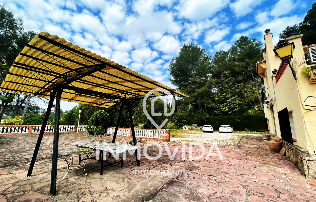 Casa o xalet en venda en Xàtiva amb Terrassa, Traster i Piscina