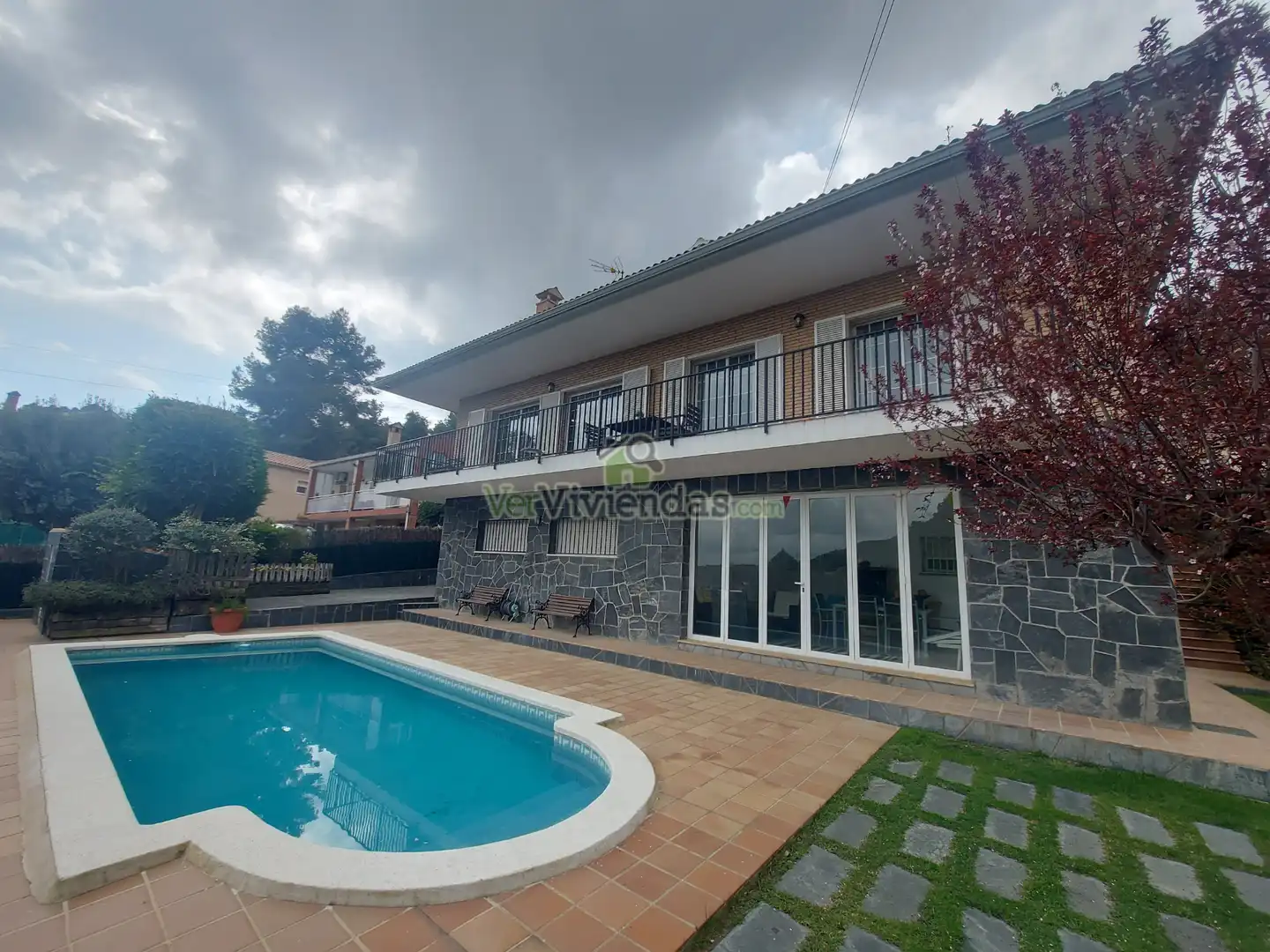 Piscina de Casa o chalet en venta en Vallirana con Calefacción, Jardín privado y Terraza