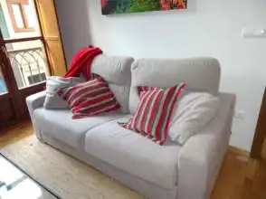 Living room of Flat for rent in Gijón   with Heating, Parquet flooring and Furnished