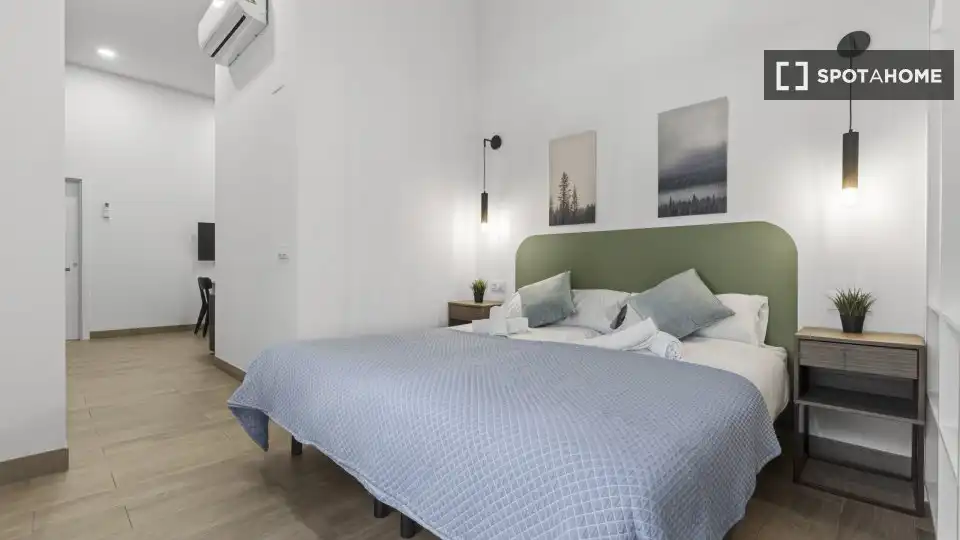 Habitación de Apartamento para compartir en Sevilla con Aire acondicionado, Terraza y Amueblado