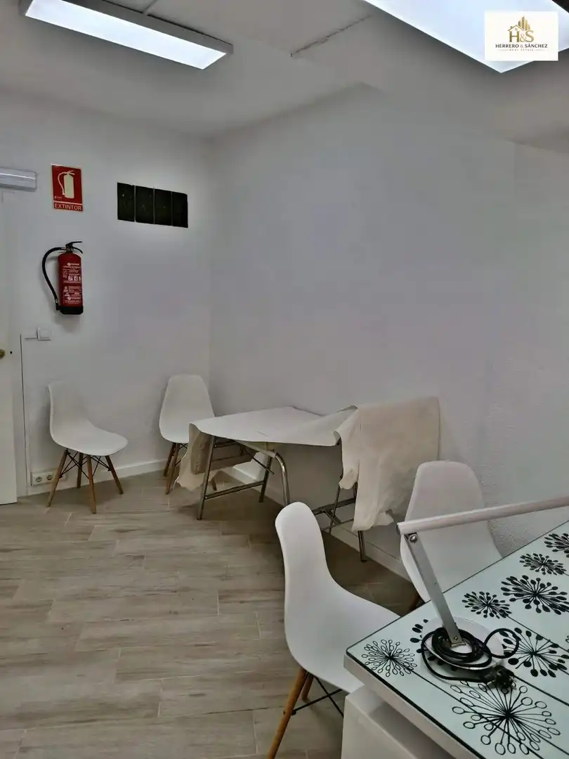 Ufficio con ascensore in affitto a Calle del General O'Donnell, imagen 8