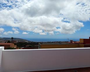Vista exterior de Casa adosada de lloguer en San Cristóbal de la Laguna amb Jardí privat, Terrassa i Traster