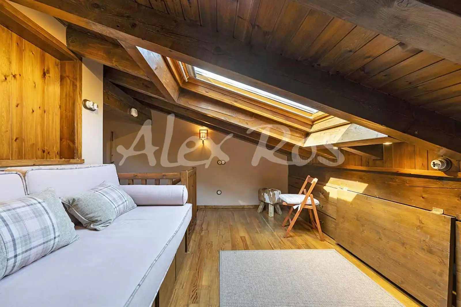 Bedroom of Houses for sale in Urús  with Heating, Private garden and Terrace