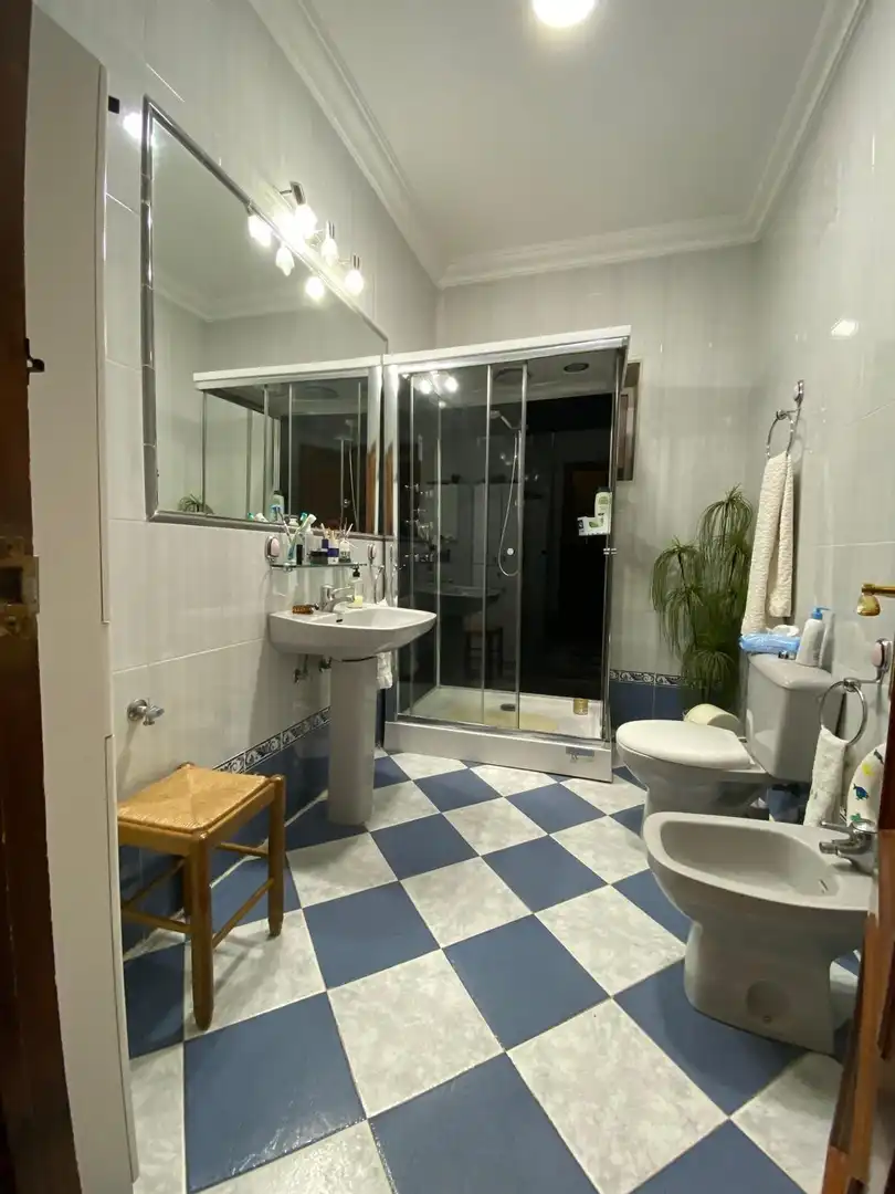 Bany de Casa o xalet en venda en Marchena