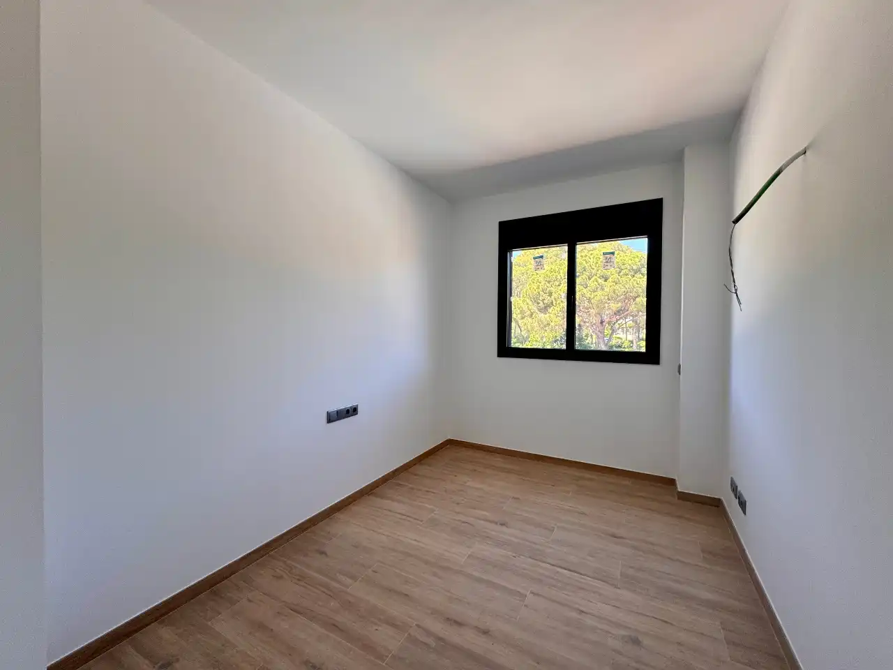 Schlafzimmer von Wohnung zum Verkauf in Pals mit Klimaanlage, Heizung und Terrasse