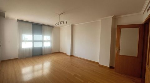 Foto 3 de Piso de alquiler en Calle Murta, Valterna, Paterna