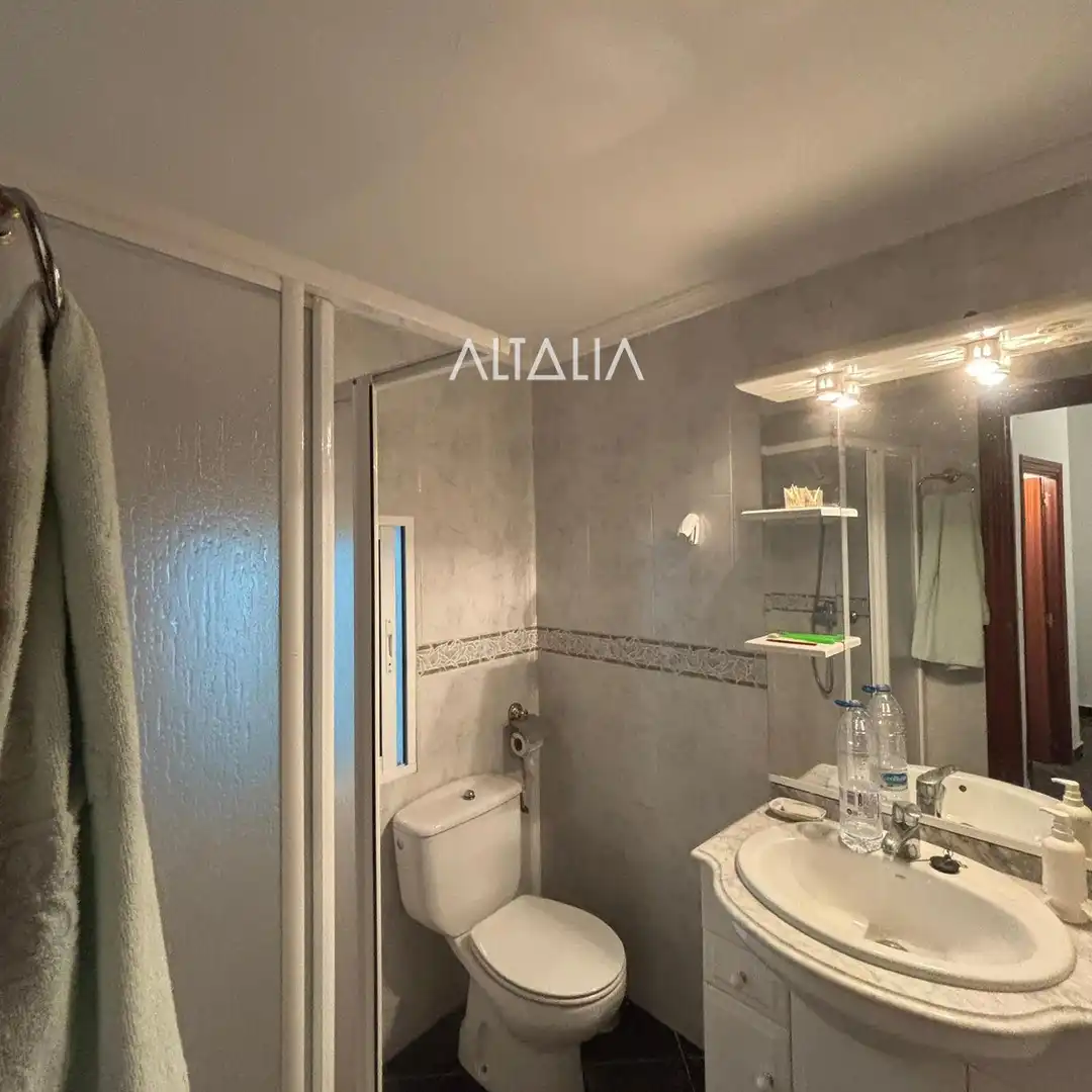 Baño de Casa o chalet en venta en Castejón (Cuenca) con Calefacción y Terraza