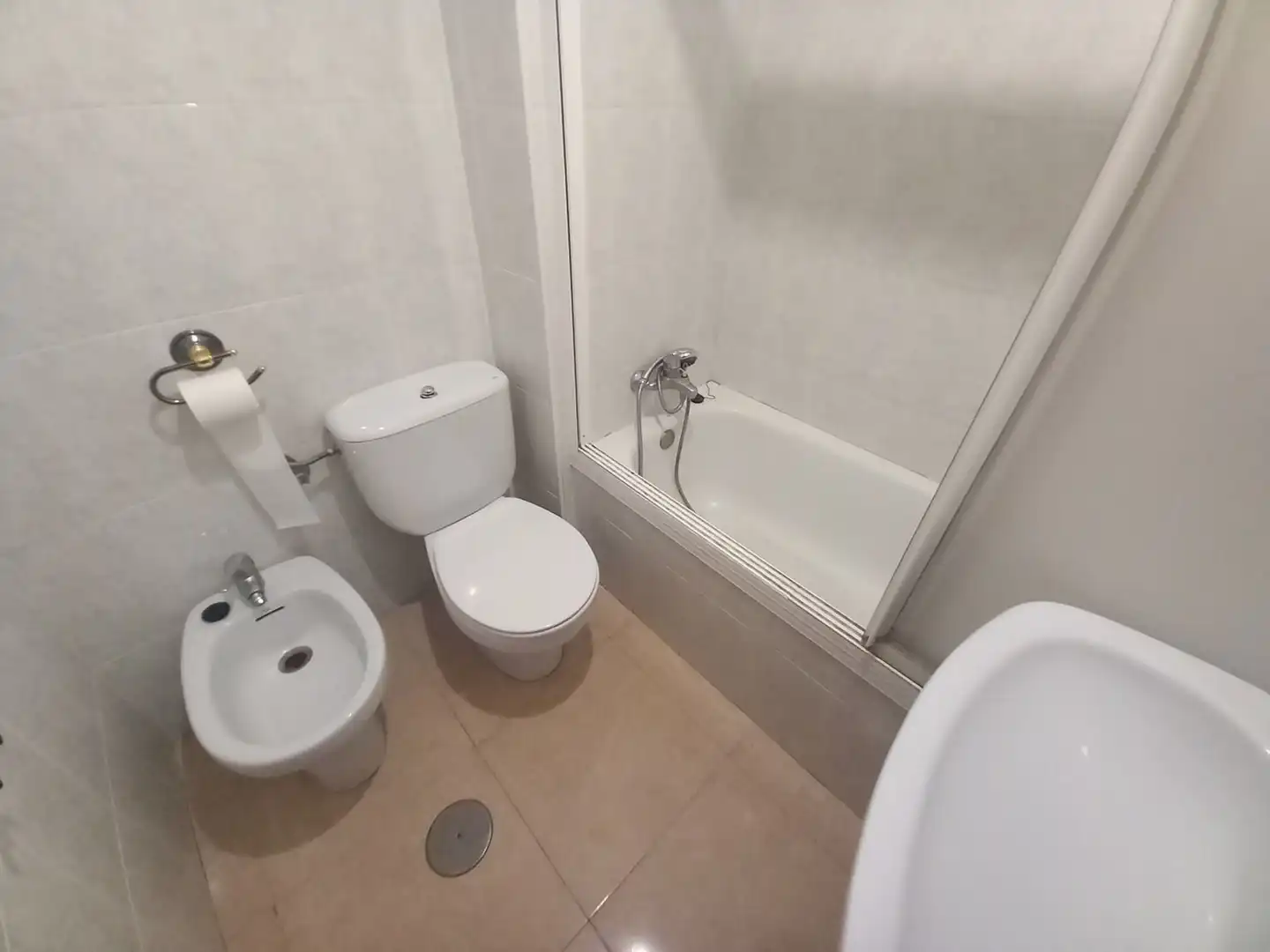 Bathroom of Flat for sale in Ronda  with Air Conditioner and Heating