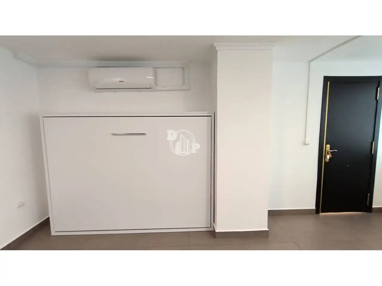 Habitación de Piso en venta en Benidorm con Piscina comunitaria