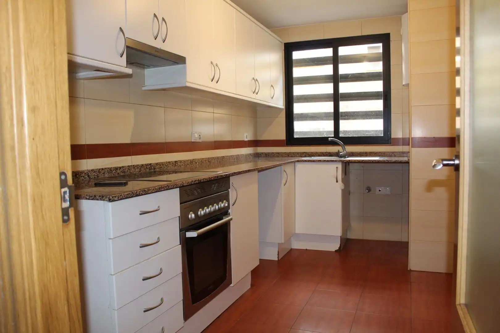Cocina de Piso en venta en Onda con Aire acondicionado y Balcón