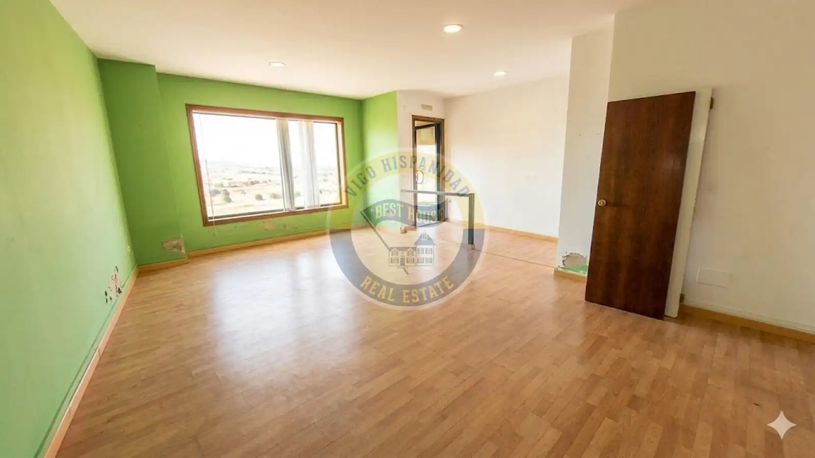 Loft en venta en Vigo  con Calefacción