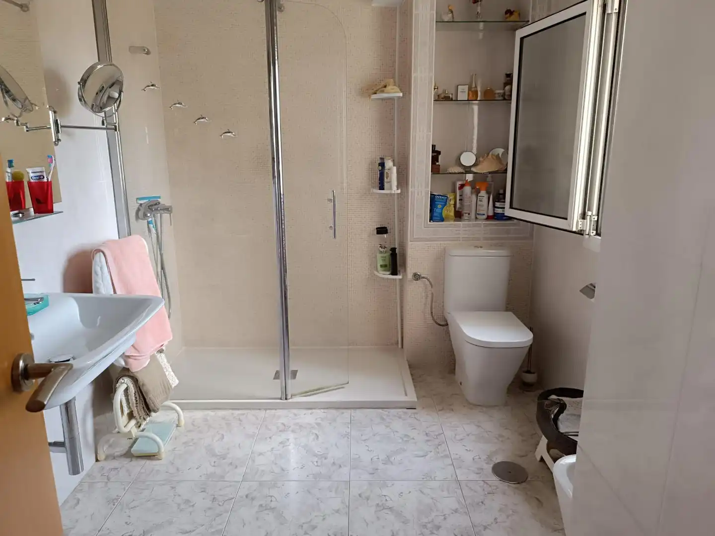Bany de Casa o xalet en venda en La Nucia amb Jardí privat i Piscina comunitària