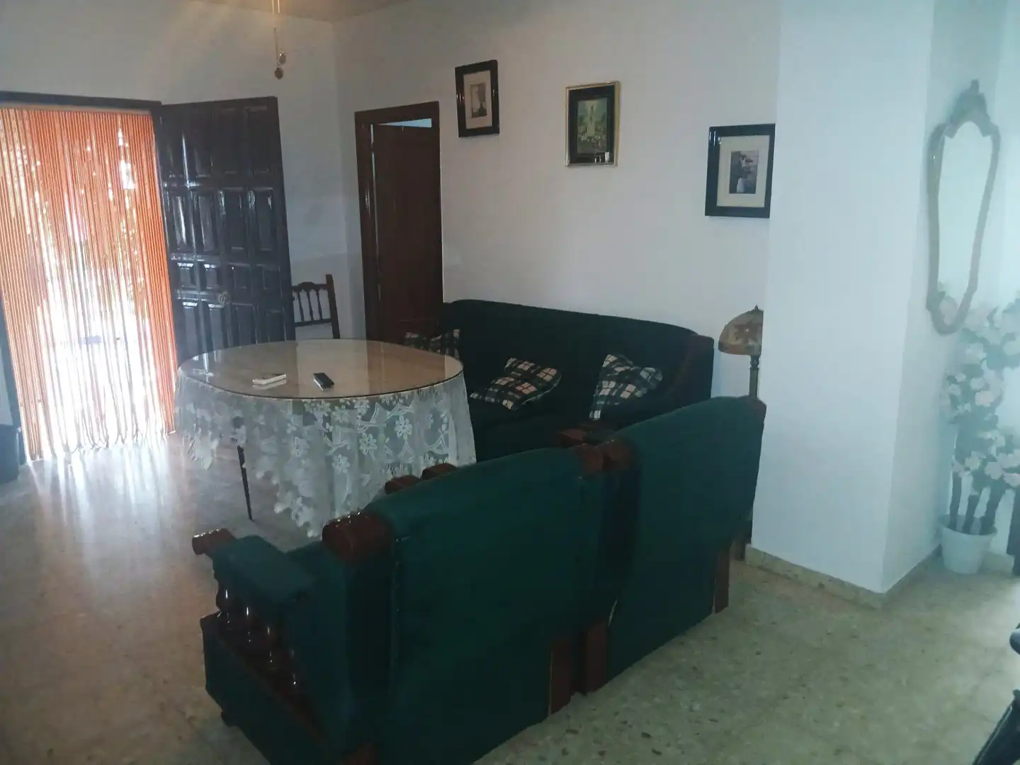 Sala d'estar de Casa o xalet en venda en Jaén amb Aire condicionat, Traster i Piscina