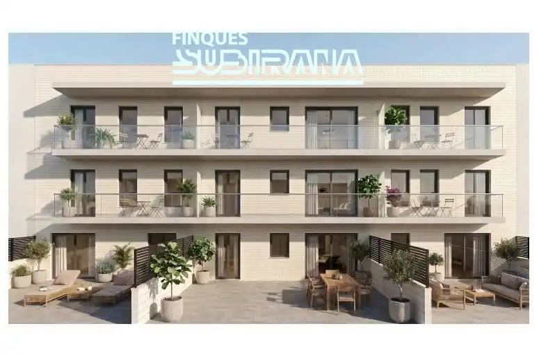 Flat with lift for sale in Carrer SANT CARLES, imagen 3