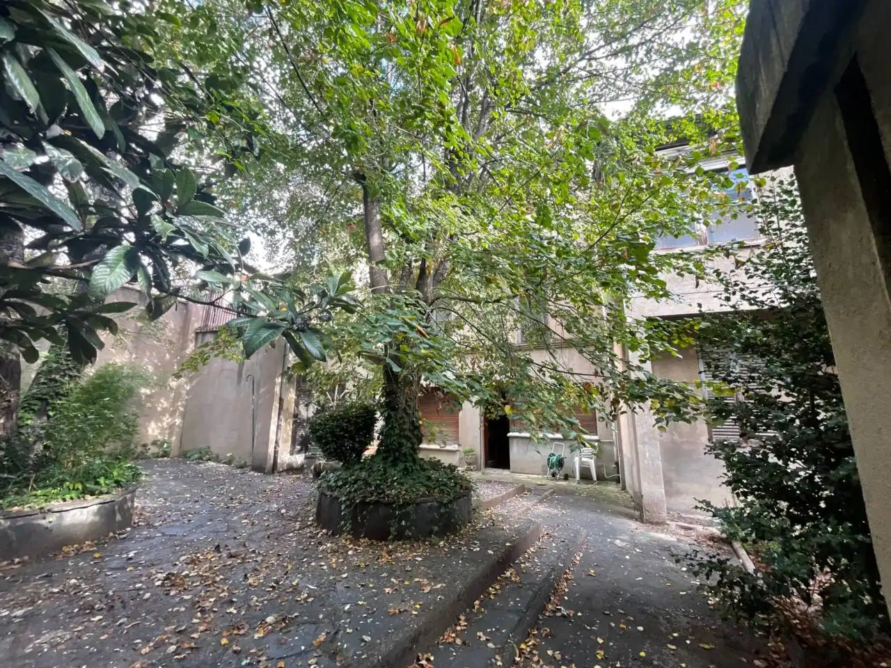 Exterior view of Houses for sale in Manlleu