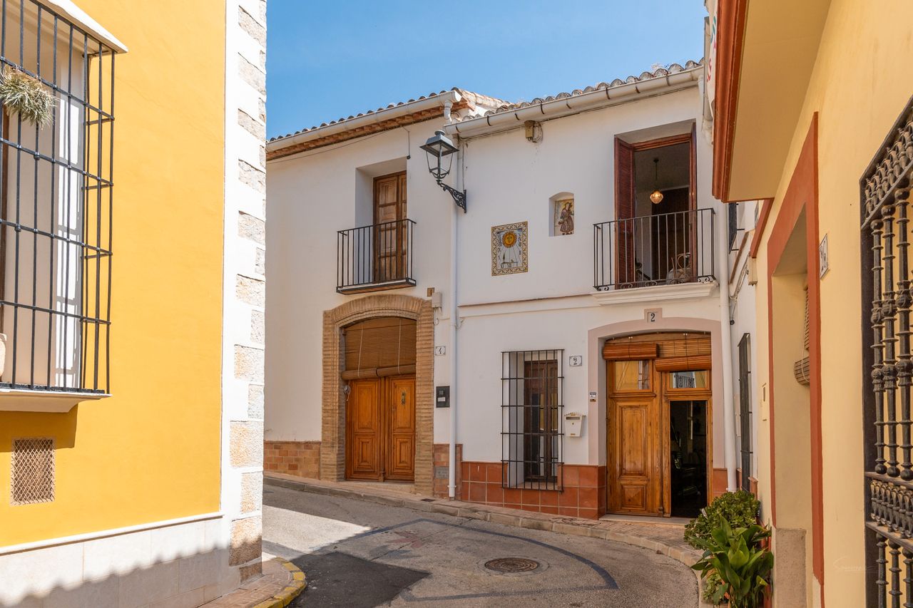 Außenansicht von Country house zum verkauf in Alcalalí