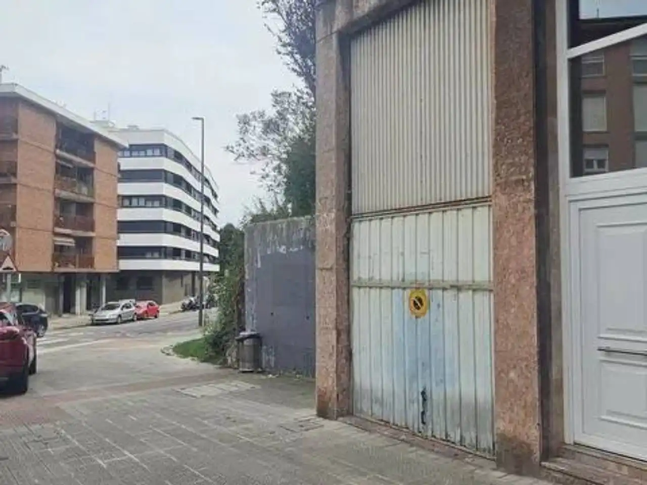 Vista exterior de Garatge en venda en Getxo 