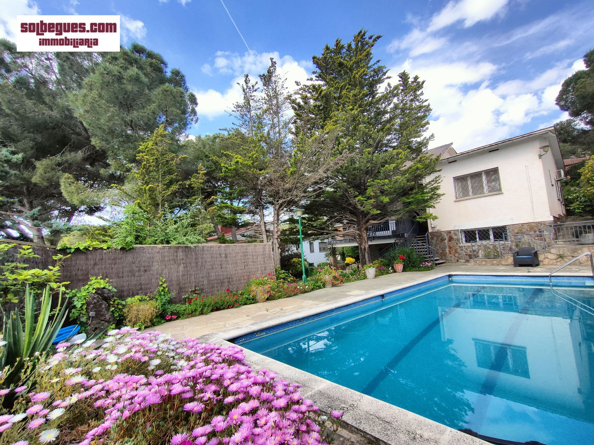 Swimming pool of House or chalet for sale in Begues  with Air Conditioner, Heating and Private garden