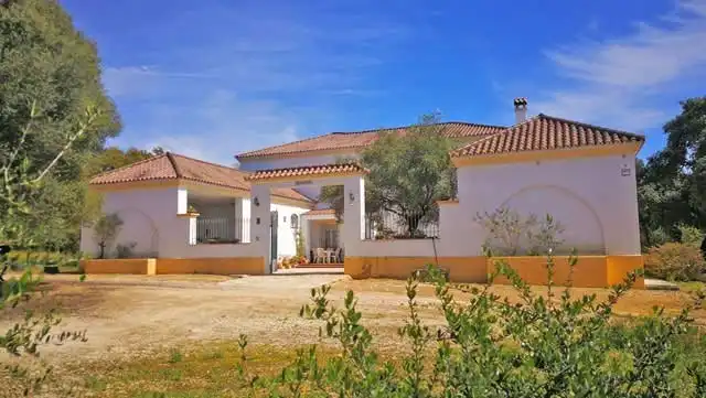 Vista exterior de Residencial en venta en Arcos de la Frontera