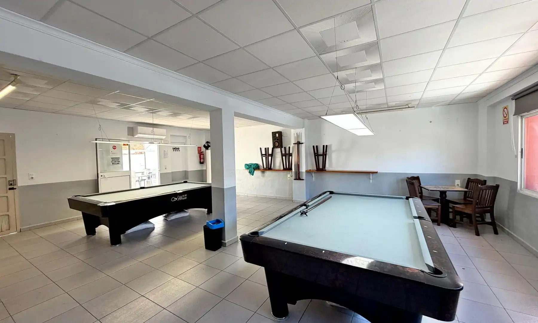 Commercial properties for sale in Dénia  with Air Conditioner