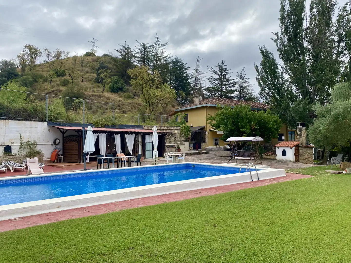 Piscina de Casa o chalet en venta en Lanciego / Lantziego con Calefacción, Jardín privado y Parquet