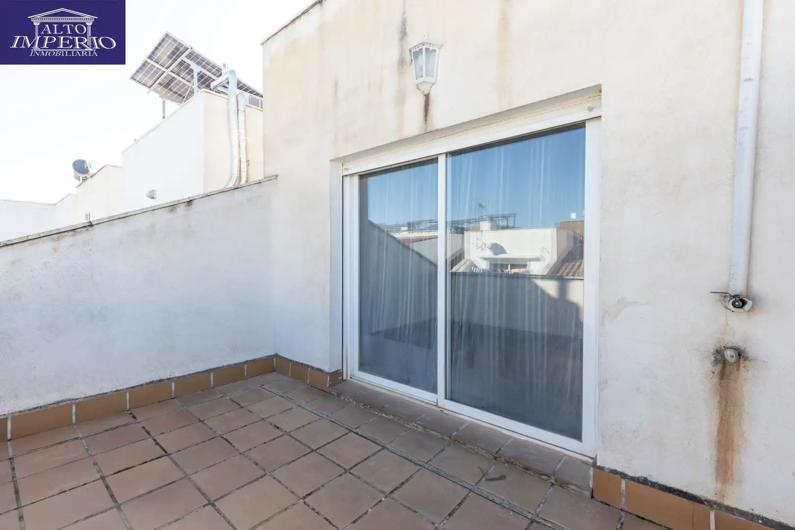 Terrassa de Casa adosada en venda en Churriana de la Vega amb Calefacció, Terrassa i Balcó