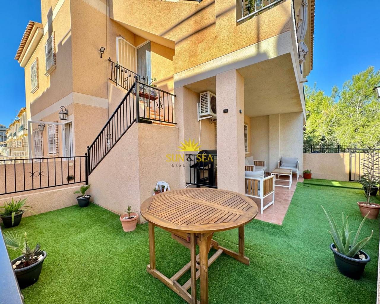 Planta baja for rent in Algorfa