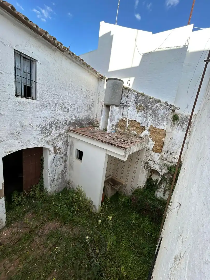 Vista exterior de Casa adosada en venta en Mairena del Alcor