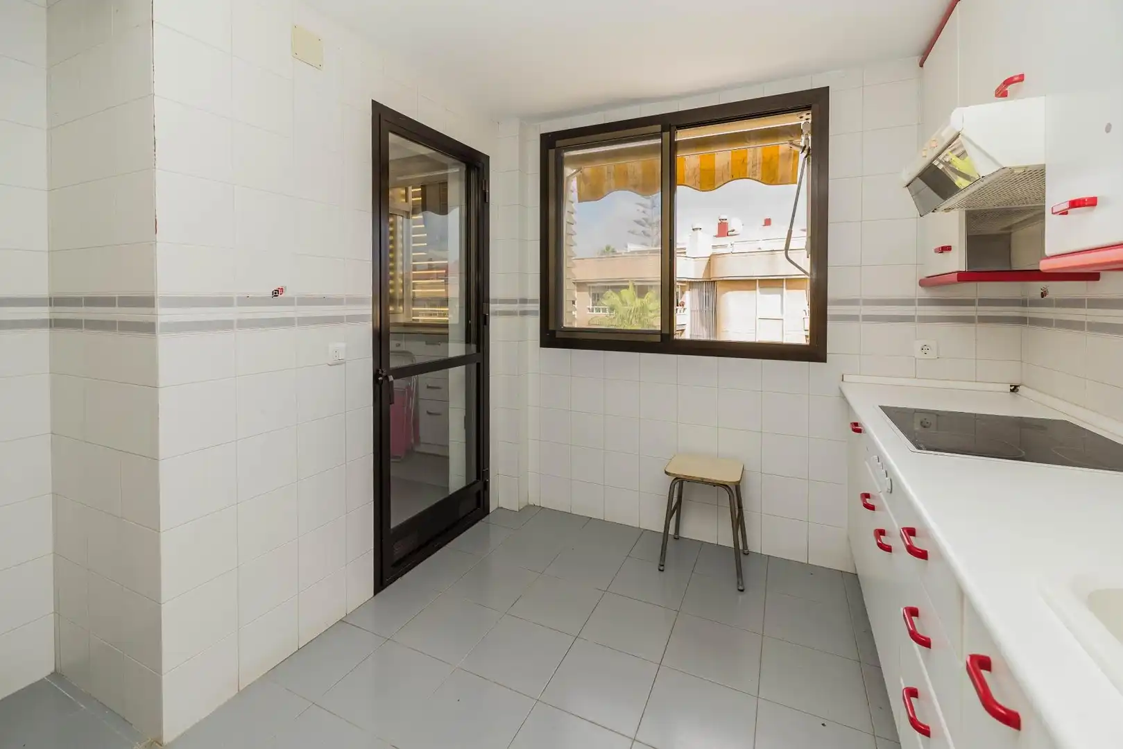 Apartament amb piscina en venda a Calle de Salvador Allende, imagen 43