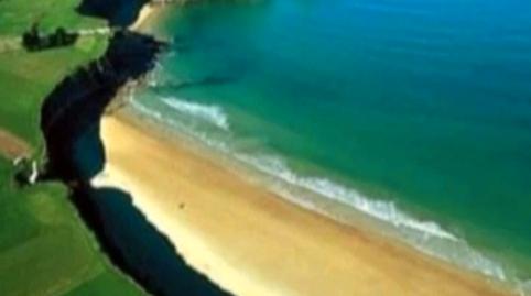 Foto 4 de Residencial en venda a Barrio Langre, Langre, Cantabria