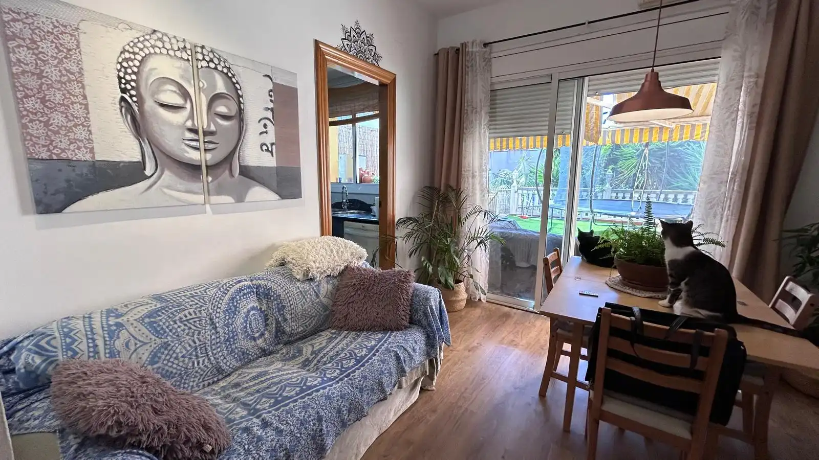 Bedroom of Detached homes for sale in Cornellà de Llobregat  with Terrace