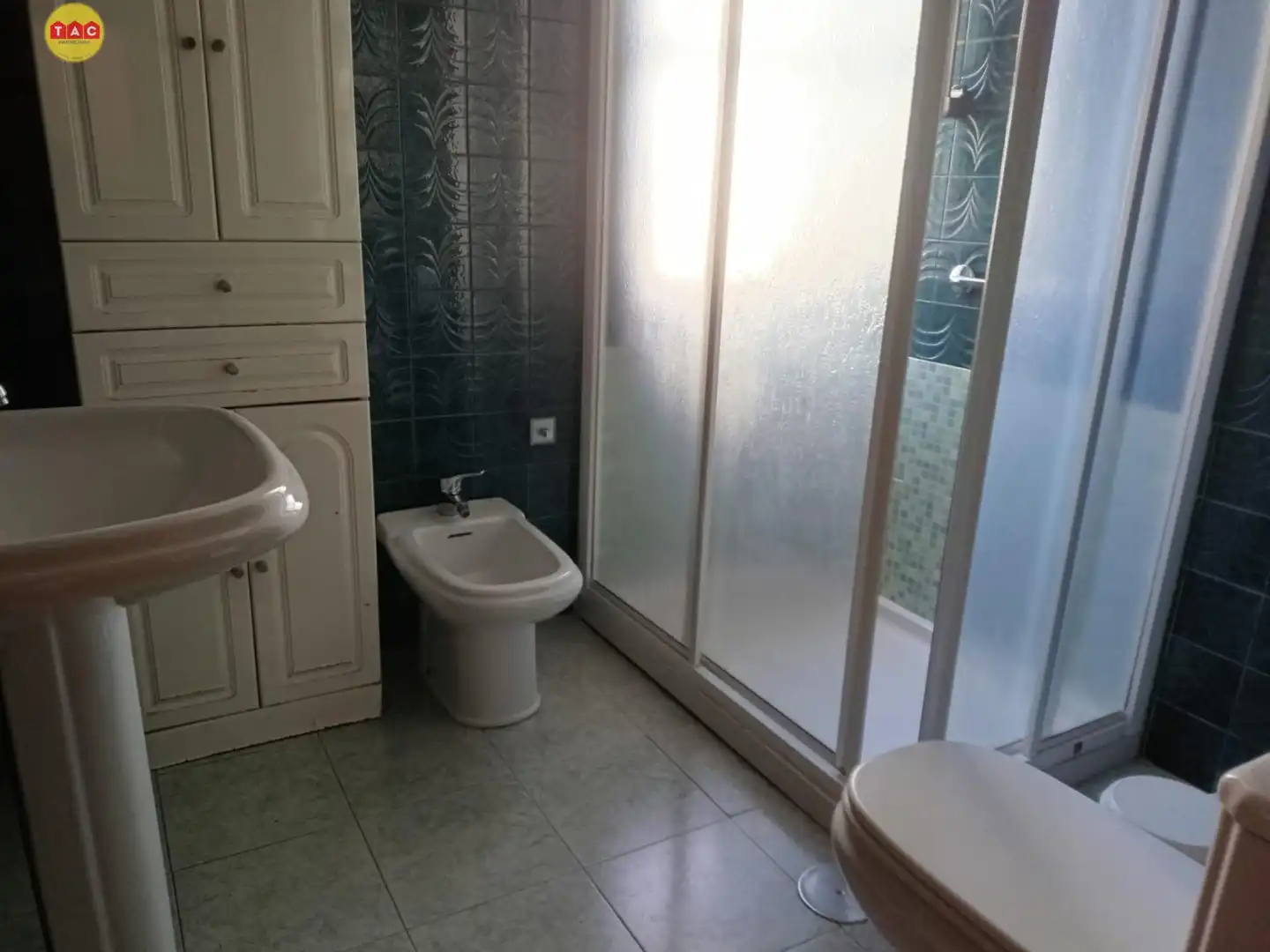 Baño de Piso en venta en Lepe con Balcón