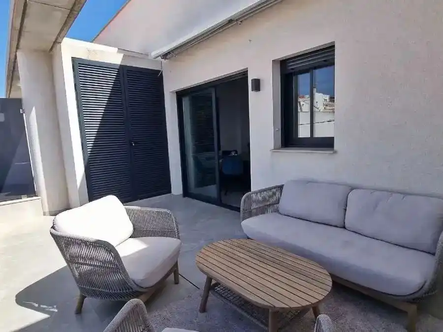 Terrasse von Wohnungen zur Miete in Torrevieja mit Klimaanlage, Schwimmbad und Balkon