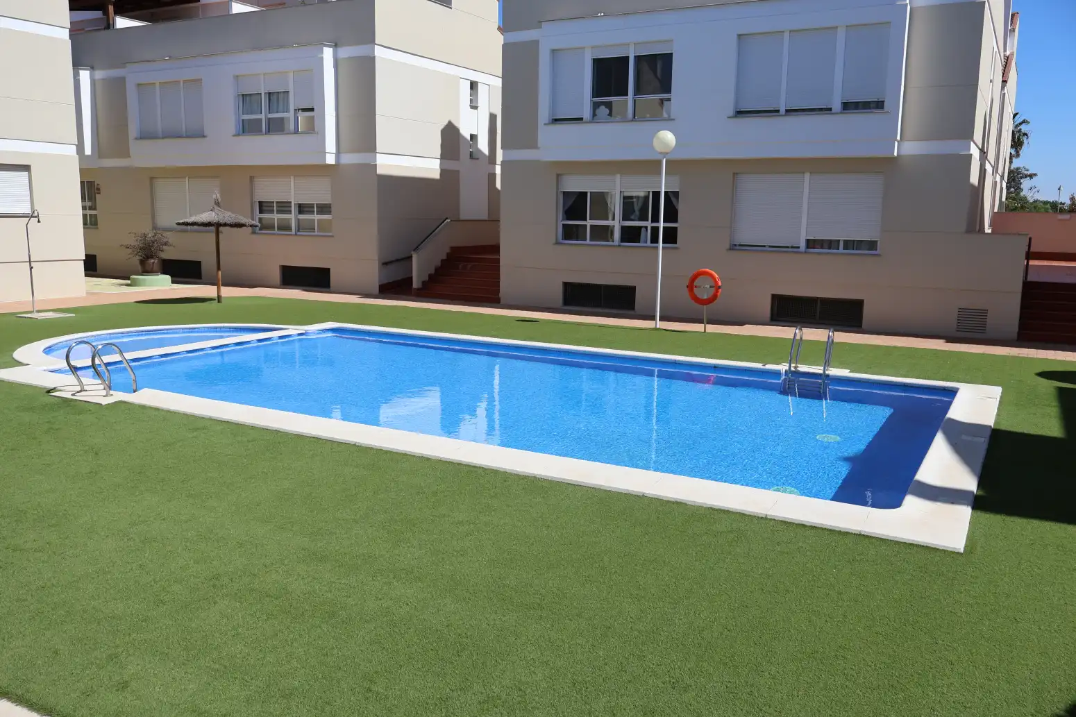Semi-detached house with terrace for sale in Moncófar Pueblo