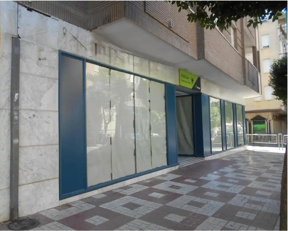 Locale commerciale in vendita a Alcalá la Real, imagen 2