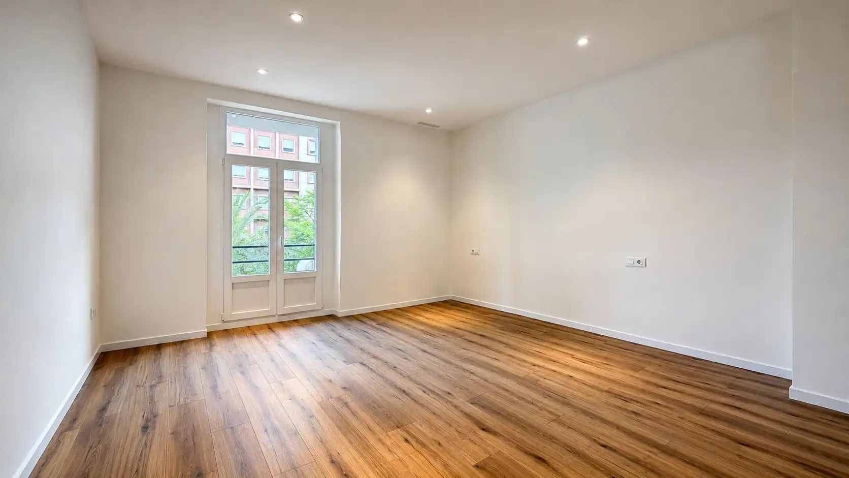 Living room of Flat for rent in Valencia  with Air Conditioner, Heating and Parquet flooring