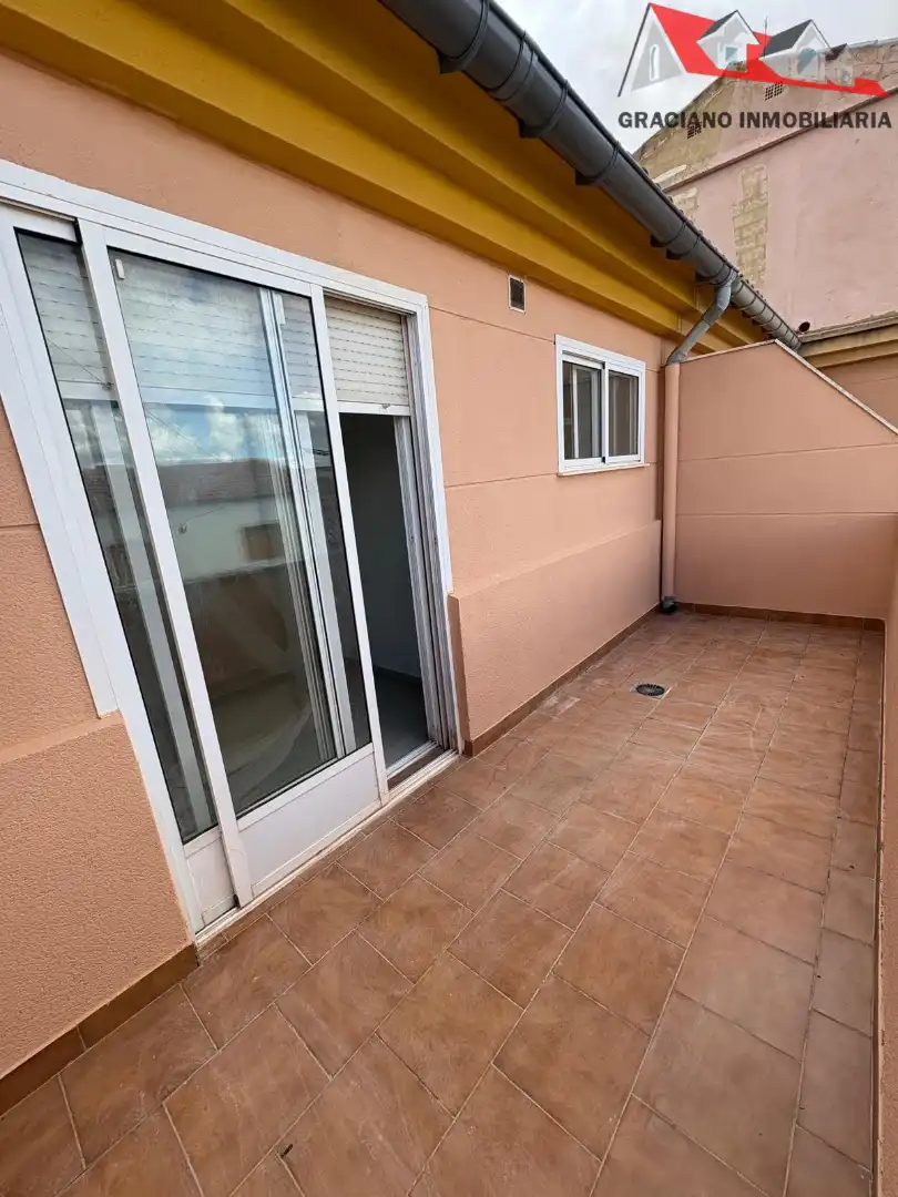 Balcony of Houses for sale in Albacete  with Heating and Furnished