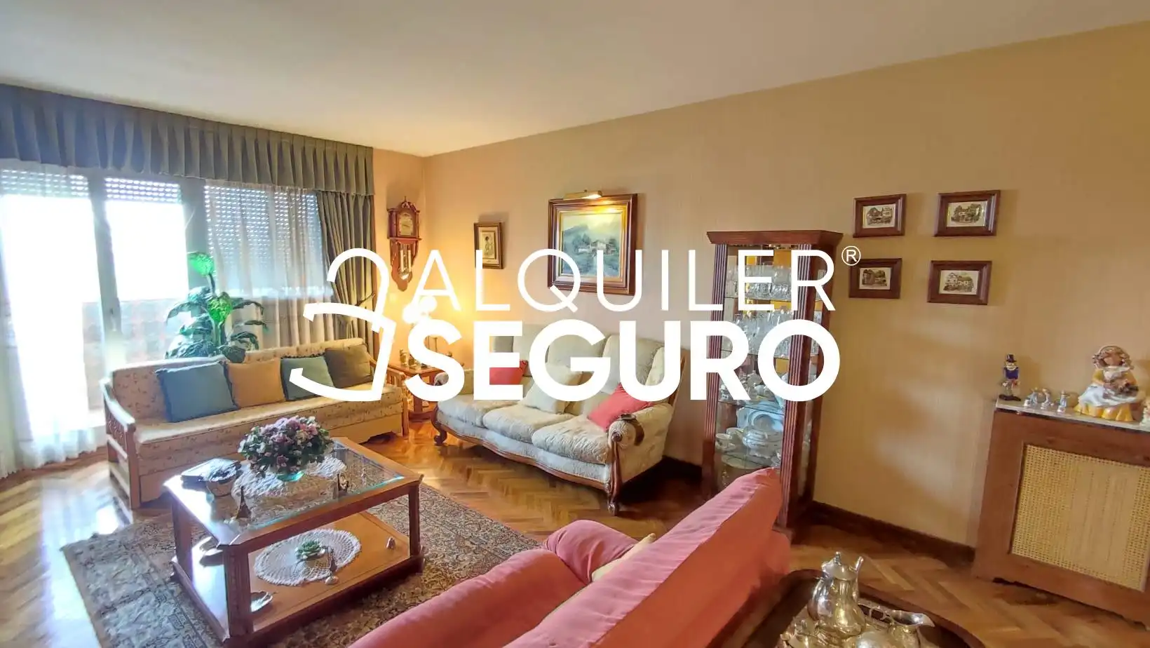 Sala de estar de Piso de alquiler en Madrid con Aire acondicionado, Calefacción y Piscina