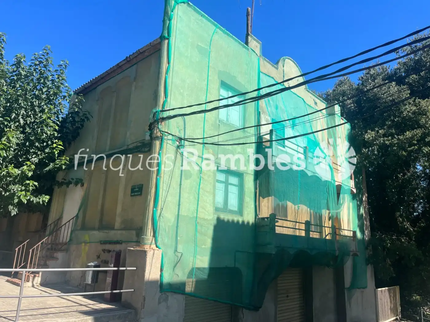 Außenansicht von Gebäude zum Verkauf in La Pobla de Claramunt