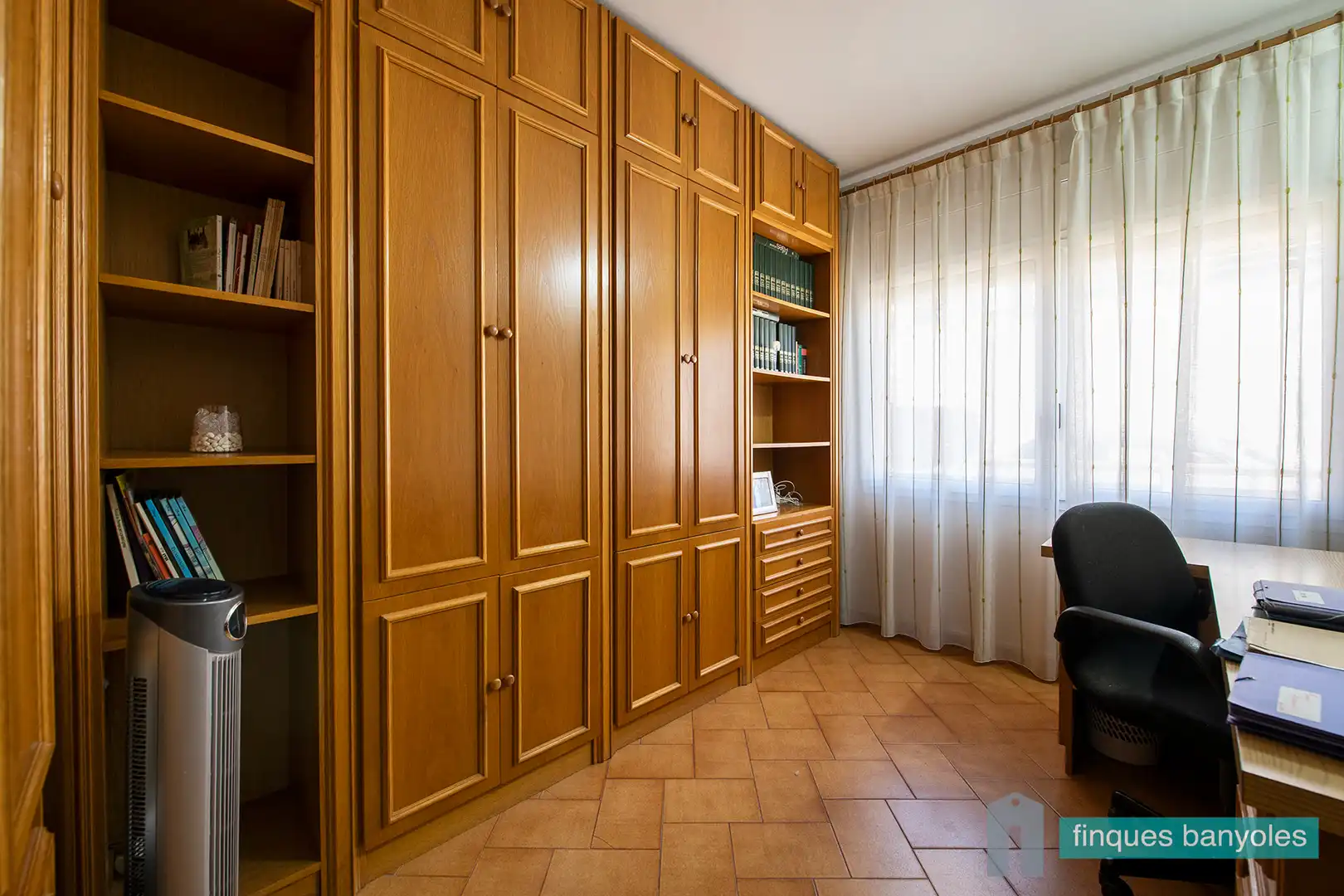 Bedroom of Houses for sale in Banyoles  with Air Conditioner, Heating and Private garden