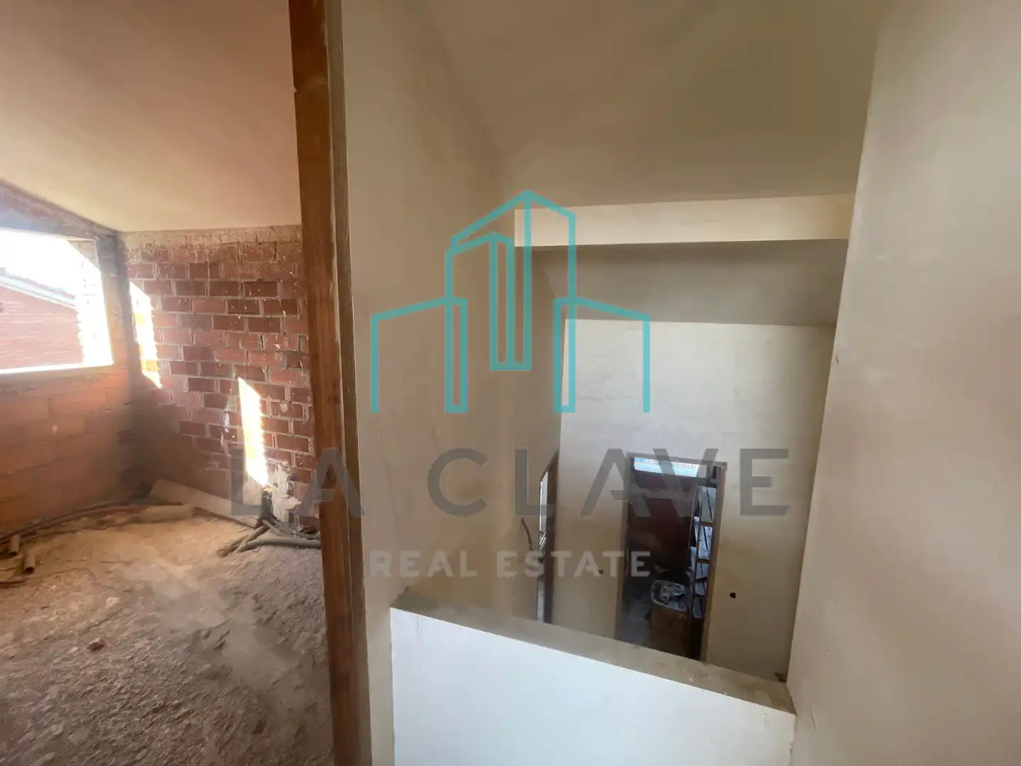 House with terrace for sale in Carrer del Priorat, imagen 19