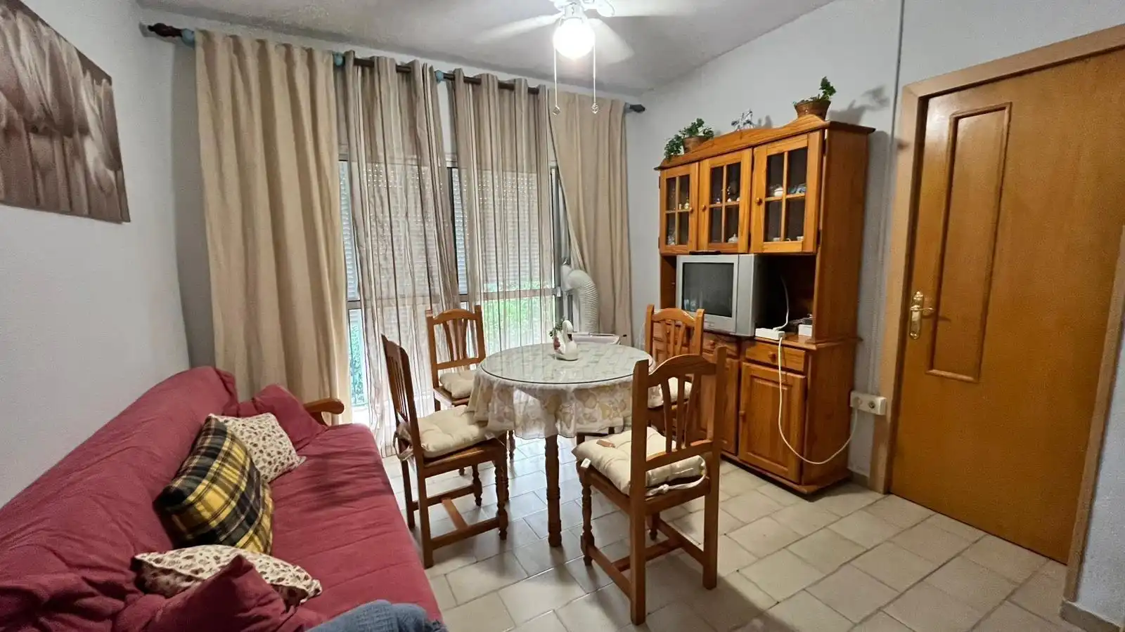 Flat for rent in Calle PEÑALARA, El Plantinar – Avda. La Paz - El Juncal