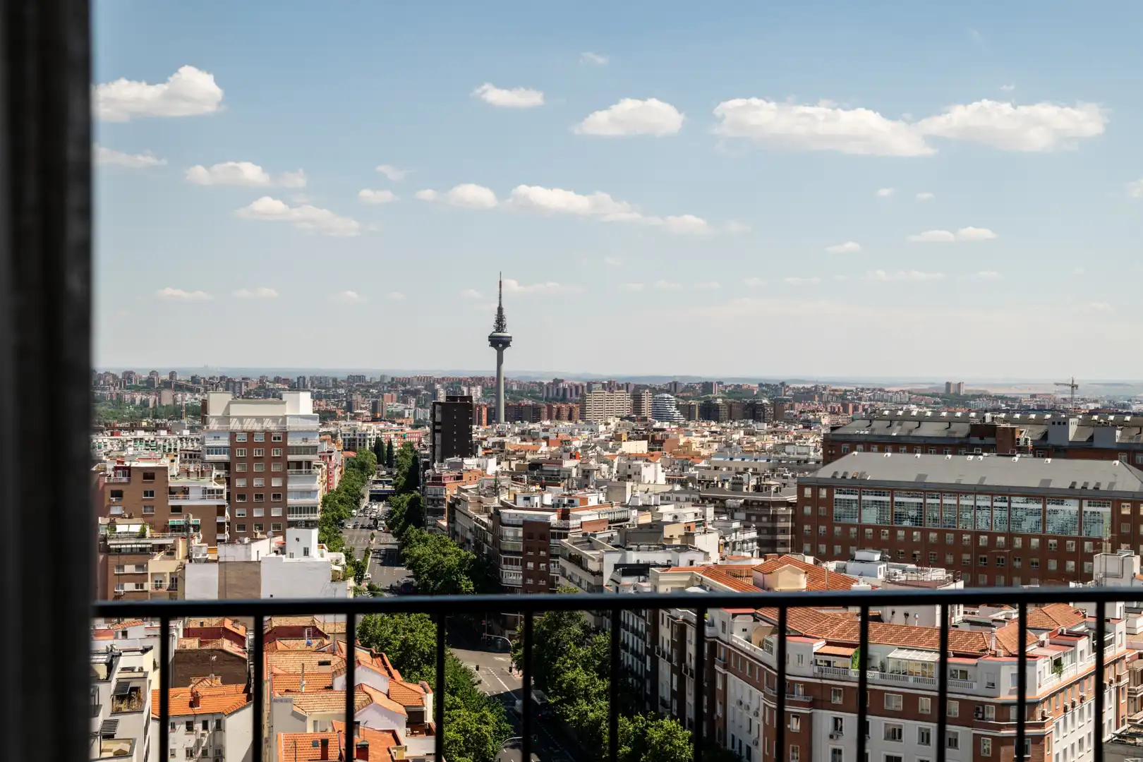 Vista exterior de Piso en venta en Madrid con Aire acondicionado, Calefacción y Terraza
