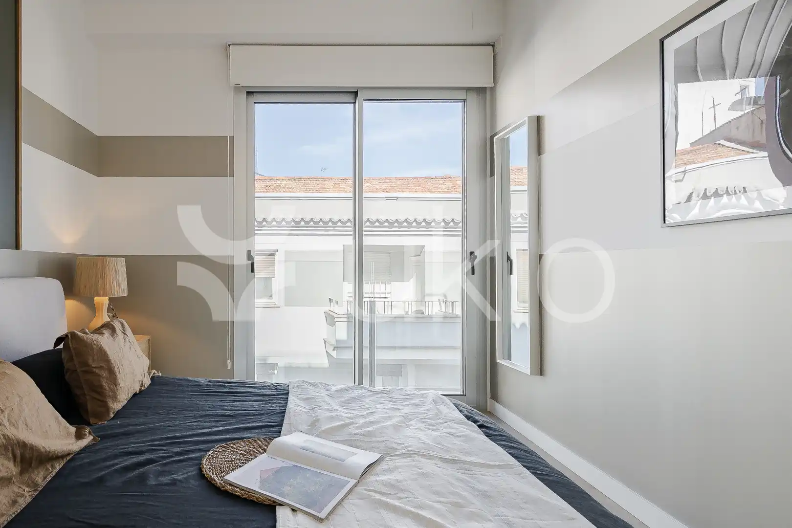 Dormitori de Apartament de lloguer en Madrid amb Aire condicionat, Calefacció i Moblat