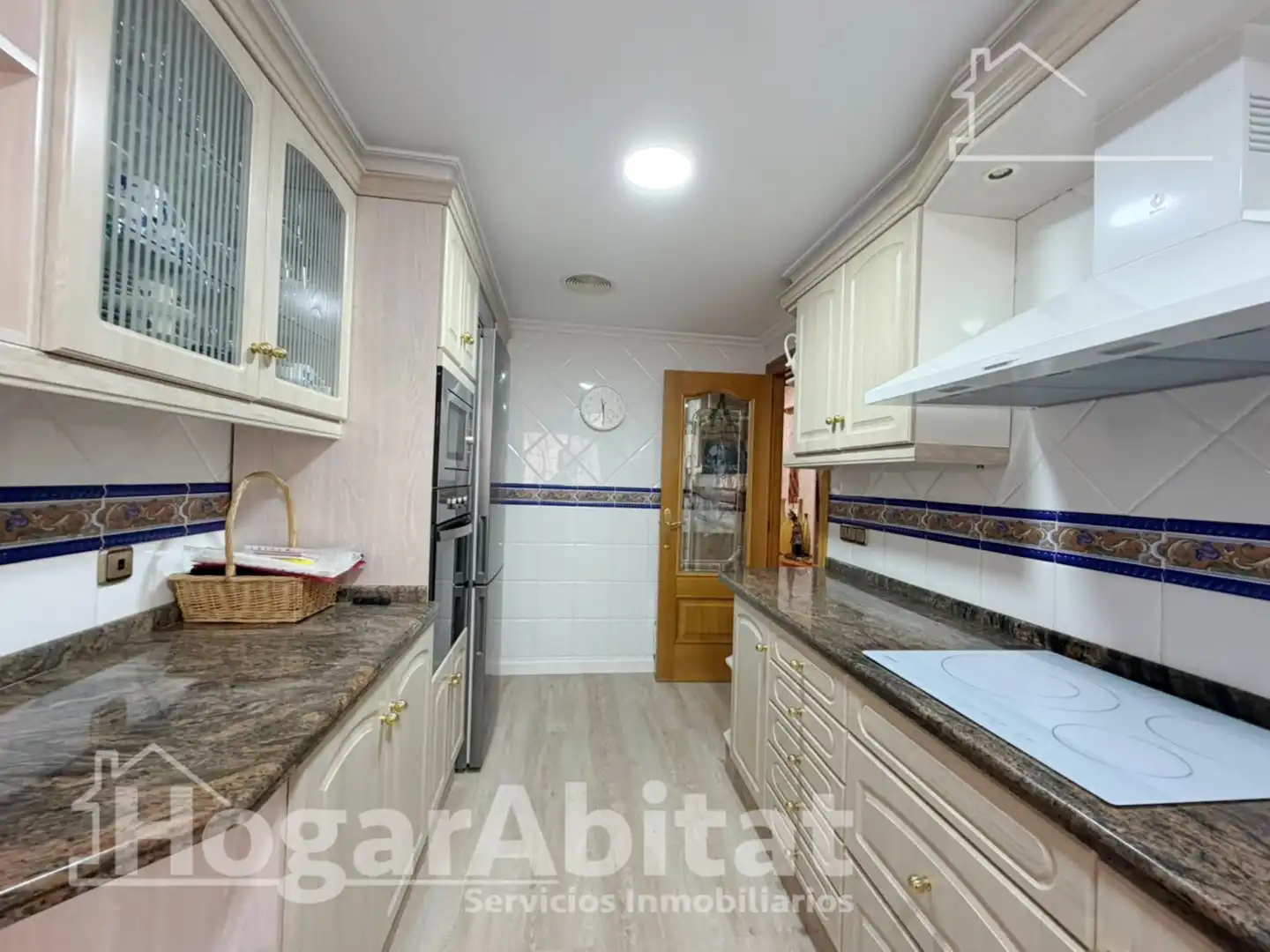 Kitchen of Flat for sale in Torrent  with Air Conditioner, Terrace and Furnished