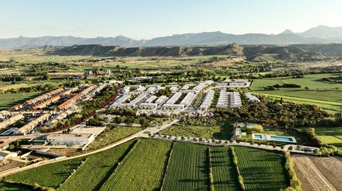 Foto 3 de Casa adosada en venta en Calle Sector 2, Tierz, Huesca